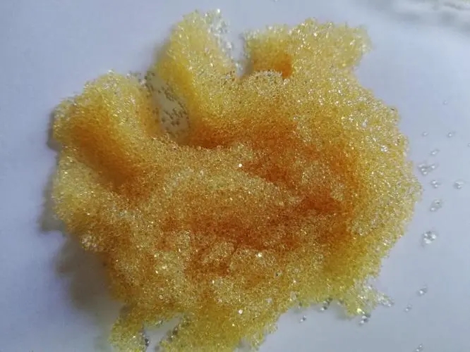 强碱性离子交换树脂能水解酰胺吗?